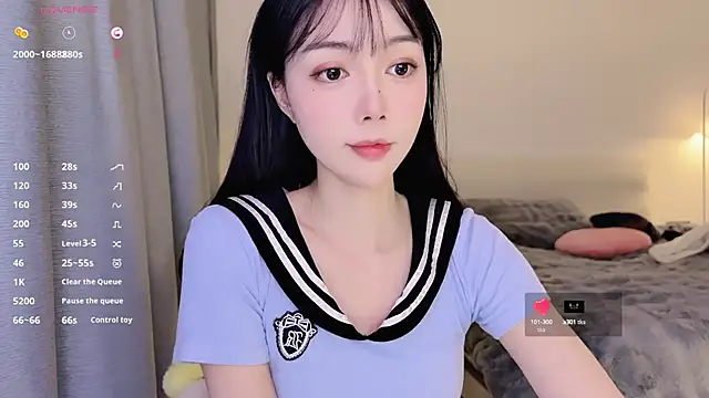 Fish   online show from 01/21/25, 02:48