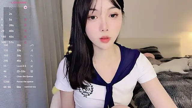 Fish   online show from 02/02/25, 04:59