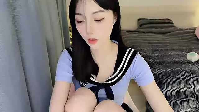 Fish   online show from 02/17/25, 05:53