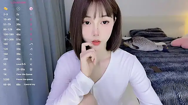 Fish   online show from 03/11/25, 02:40