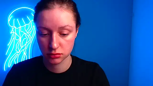 Snapshot of Fantasy_July chatting on 01/11/25, 04:25 Fantasy July online show from 01/11/25, 04:25