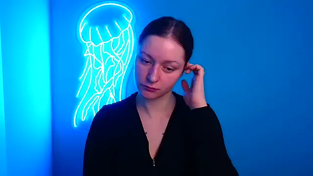 Snapshot of Fantasy_July chatting on 01/15/25, 10:17 Fantasy July online show from 01/15/25, 10:17