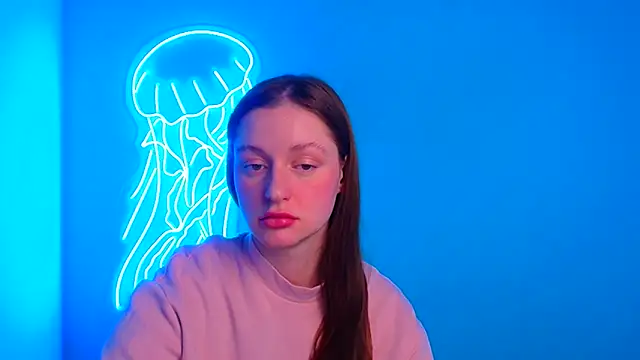 Snapshot of Fantasy_July chatting on 01/31/25, 09:59 Fantasy July online show from 01/31/25, 09:59