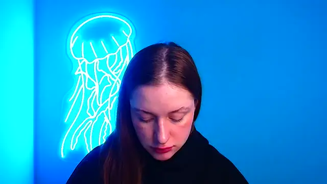 Snapshot of Fantasy_July chatting on 01/31/25, 01:23 Fantasy July online show from 01/31/25, 01:23