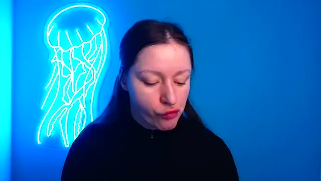 Snapshot of Fantasy_July chatting on 03/03/25, 06:48 Fantasy July online show from 03/03/25, 06:48