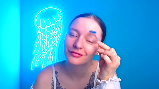 Snapshot of Fantasy_July chatting on 03/14/25, 06:42 Fantasy July online show from 03/14/25, 06:42