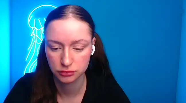 Snapshot of Fantasy_July chatting on 03/15/25, 09:52 Fantasy July online show from 03/15/25, 09:52