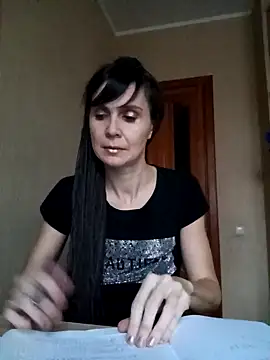 Francenia lolis online show from 12/06/24, 07:21