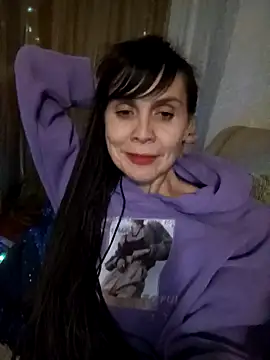 Francenia lolis online show from 12/22/24, 05:32