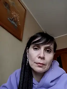 Francenia lolis online show from 01/21/25, 09:57