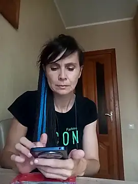 Francenia lolis online show from 09/23/25, 06:49