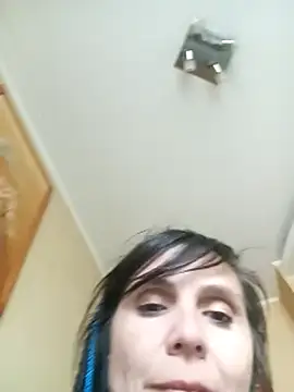 Francenia lolis online show from 09/26/25, 10:08