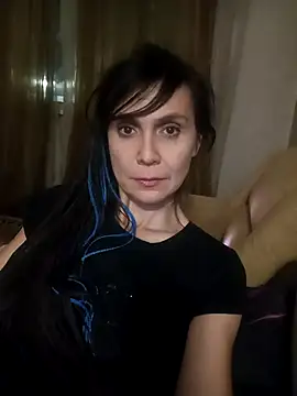 Francenia lolis online show from 12/13/25, 08:36