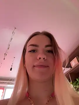 -Sexy Barbie- online show from 12/15/24, 09:24