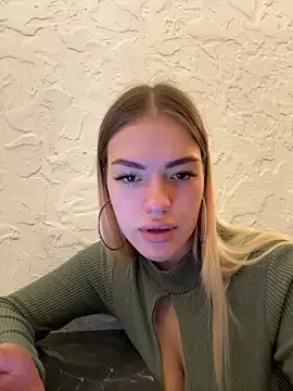 -Sexy Barbie- online show from 01/11/25, 02:15