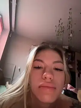 -Sexy Barbie- online show from 11/10/25, 02:10