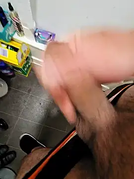 eric69 69 online show from 09/29/25, 05:23