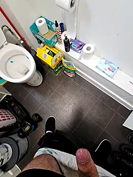 eric69 69 online show from 10/03/25, 02:58