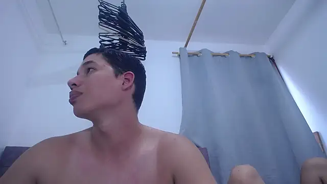 CoupleLatinn online show from 07/15/26, 10:26