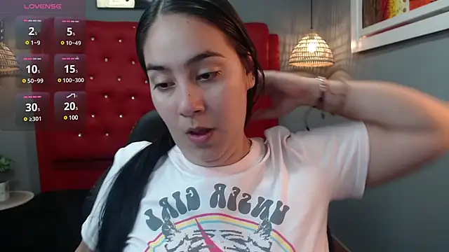 lizzaxs online show from 12/28/24, 10:13