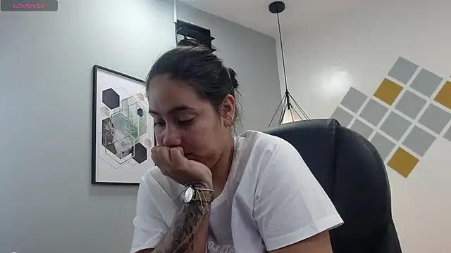 lizzaxs online show from 03/11/25, 01:56