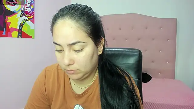 lizzaxs online show from 10/07/25, 12:02