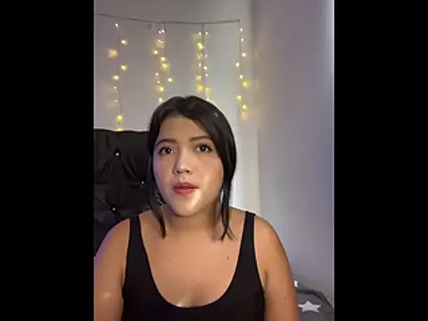 Snapshot of alisson_carolina73 chatting on 11/17/25, 07:08 alisson carolina73 online show from 11/17/25, 07:08