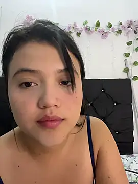Snapshot of alisson_carolina73 chatting on 02/22/26, 03:18 alisson carolina73 online show from 02/22/26, 03:18