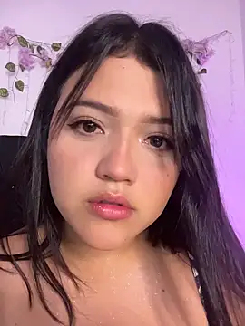 Snapshot of alisson_carolina73 chatting on 03/06/26, 01:57 alisson carolina73 online show from 03/06/26, 01:57