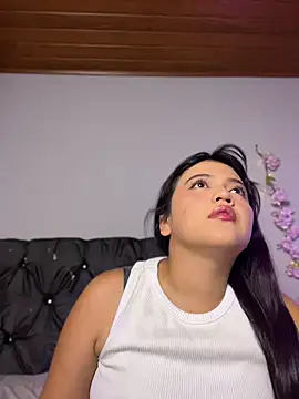 alisson carolina73 online show from 08/09/26, 12:45