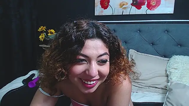 Snapshot of dulce_celeste15 chatting on 12/07/24, 05:04 dulce celeste15 online show from 12/07/24, 05:04