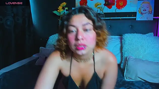 Snapshot of dulce_celeste15 chatting on 01/03/25, 03:22 dulce celeste15 online show from 01/03/25, 03:22