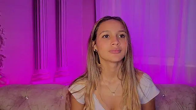 Carohorny4u online show from 06/08/26, 01:28