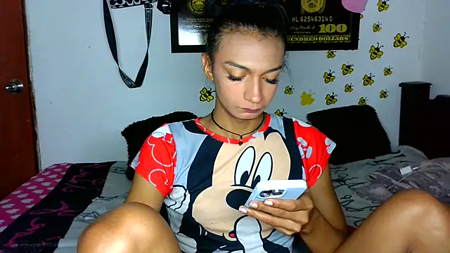 Snapshot of alexxa_Rooa chatting on 11/03/25, 01:34 alexxa Rooa online show from 11/03/25, 01:34