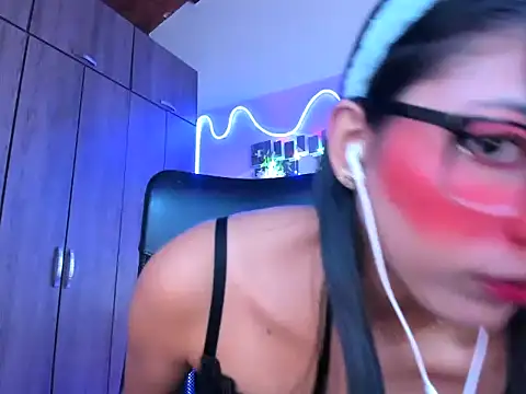  ALLYSON18  online show from 01/17/25, 11:38