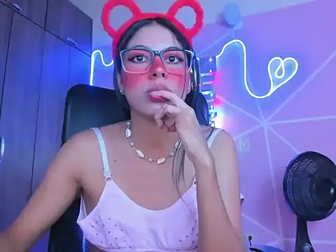  ALLYSON18  online show from 01/21/25, 02:26