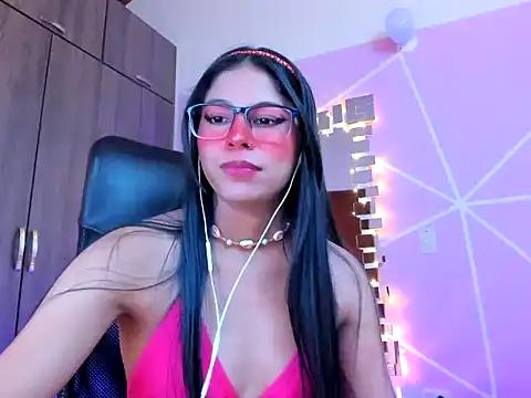  ALLYSON18  online show from 03/20/25, 05:47