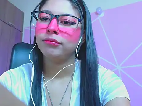  ALLYSON18  online show from 05/12/26, 11:51