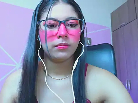  ALLYSON18  online show from 05/21/26, 11:39