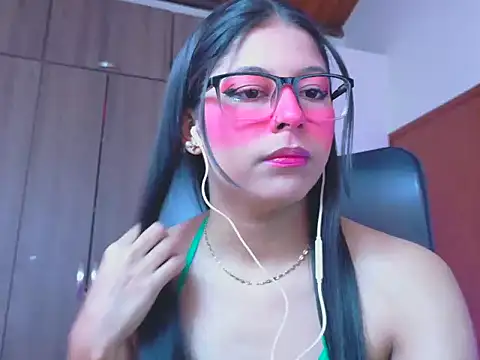  ALLYSON18  online show from 06/13/26, 11:52