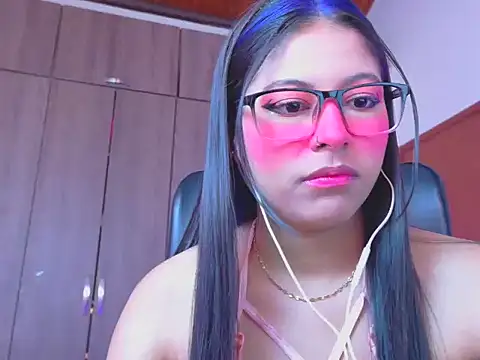  ALLYSON18  online show from 07/17/26, 12:01