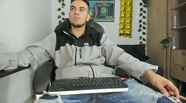 mikee scooth online show from 12/27/24, 04:26