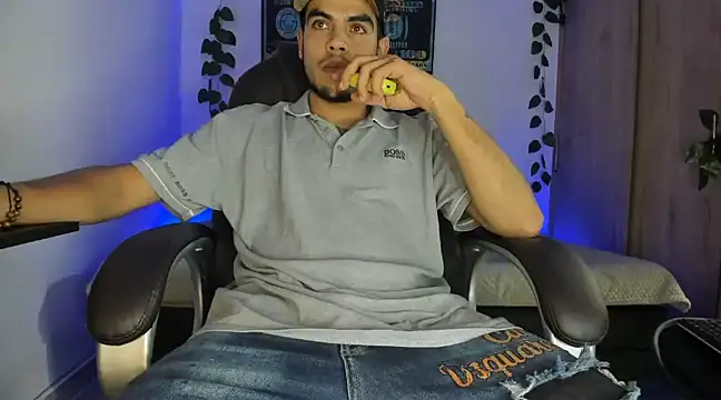 mikee scooth online show from 03/14/25, 05:27