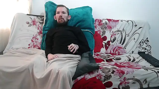 Snapshot of Sophia_and_Thomas chatting on 04/12/26, 03:28 Sophia and Thomas online show from 04/12/26, 03:28