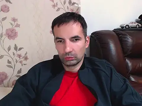 Snapshot of Leo_1617 chatting on 11/03/25, 04:41 Leo 1617 online show from 11/03/25, 04:41