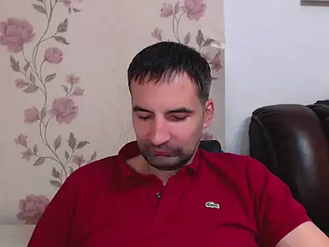 Snapshot of Leo_1617 chatting on 11/25/25, 03:34 Leo 1617 online show from 11/25/25, 03:34