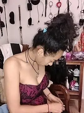 SamaraMartinez online show from 05/11/26, 11:05