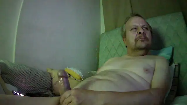 Snapshot of amylrmm1903 chatting on 12/03/25, 11:25 amylrmm1903 online show from 12/03/25, 11:25