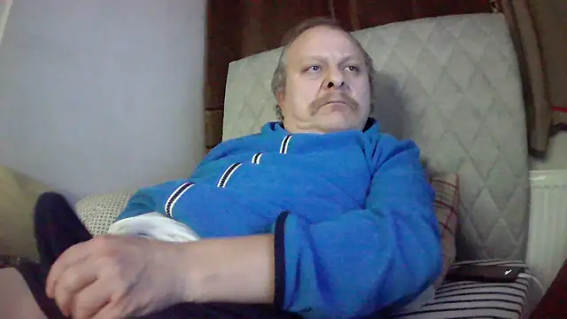 amylrmm1903 online show from 01/31/26, 07:56