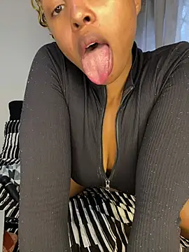 NickyBabes online show from 03/05/26, 07:48